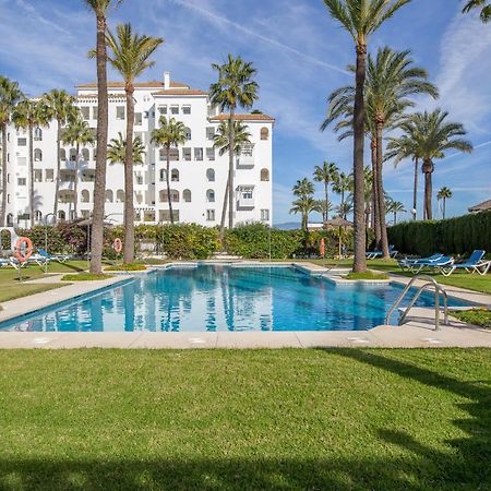 2261-Superb Apt On The Beach, On Duquesa Harbour مانيلفا المظهر الخارجي الصورة