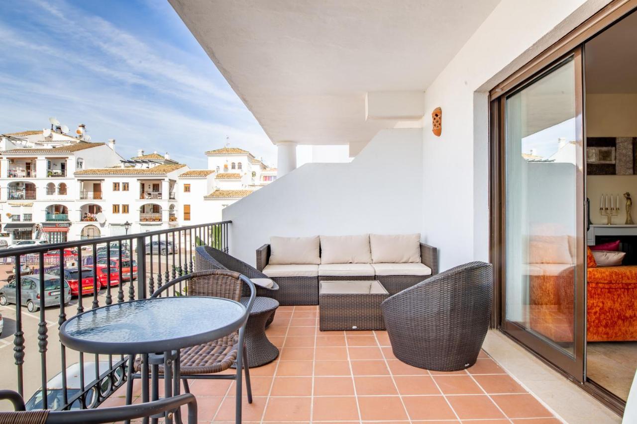 2261-Superb Apt On The Beach, On Duquesa Harbour مانيلفا المظهر الخارجي الصورة
